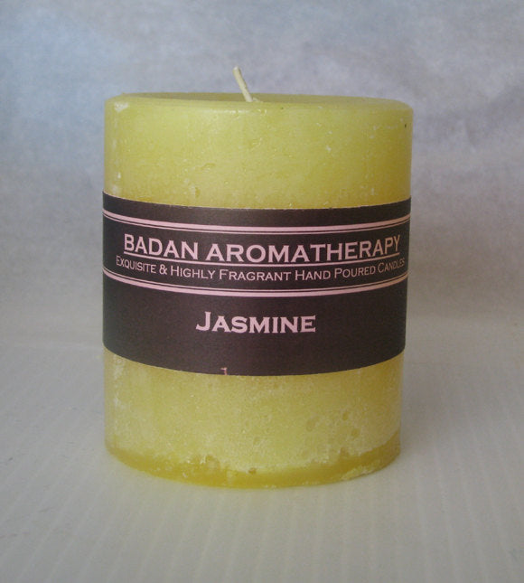 Jasmine Pillar Candle 3x3.5 - BadanBody