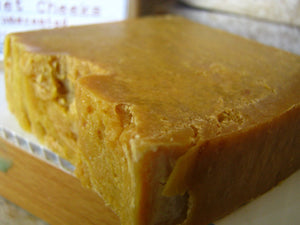 Sweet Cheeks: Organic Carrot and Honey Soap - BadanBody