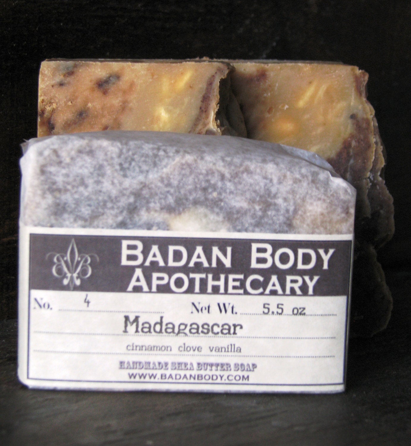Madagascar: Cinnamon, Clove, Vanilla Shea Butter Bar Soap - BadanBody